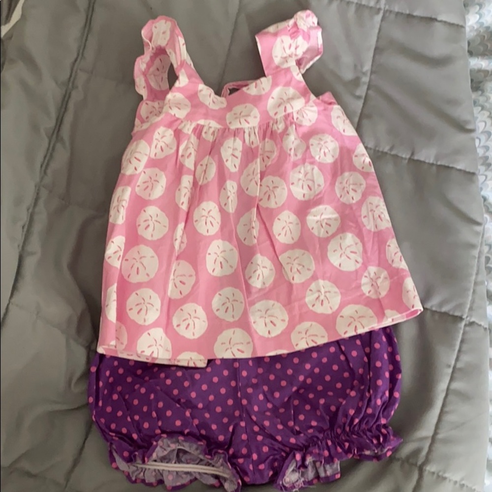 Swing back top and bloomer set